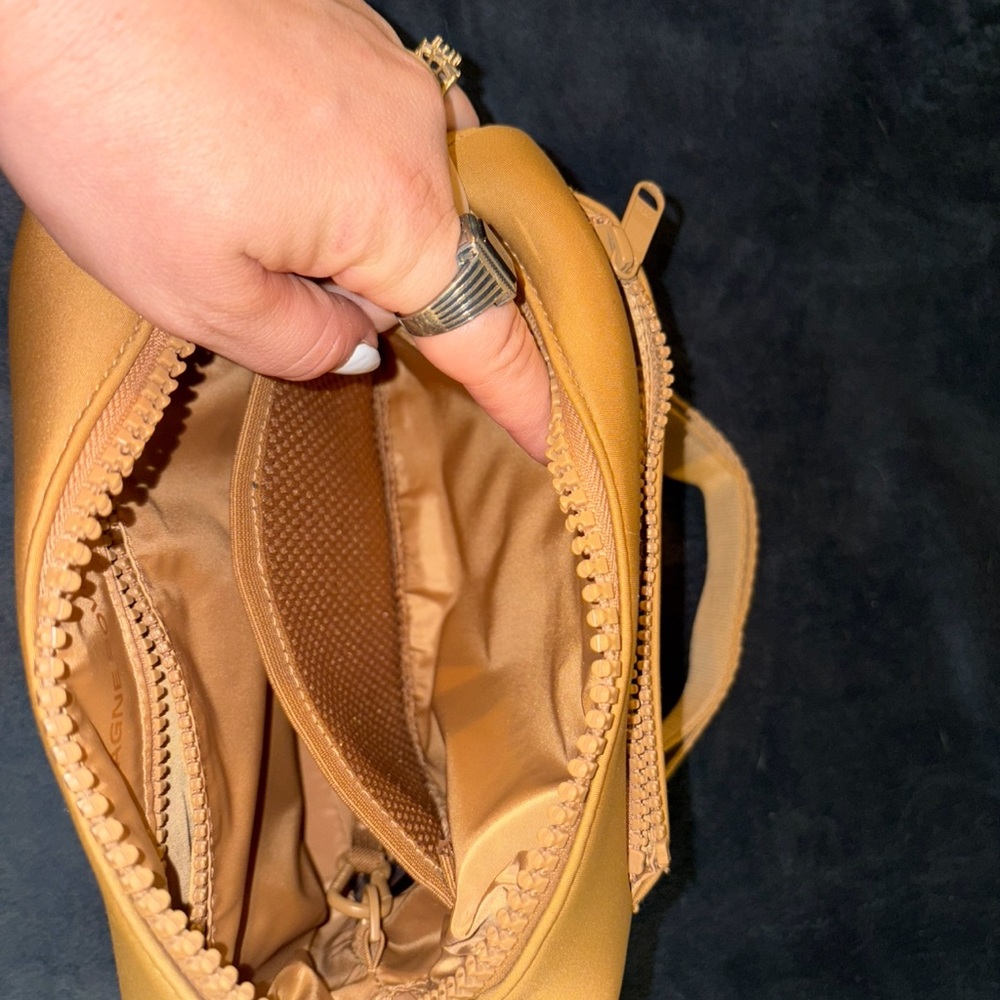 Dagne Dover Micah Shoulder/Crossbody Bag - Picture 5 of 7